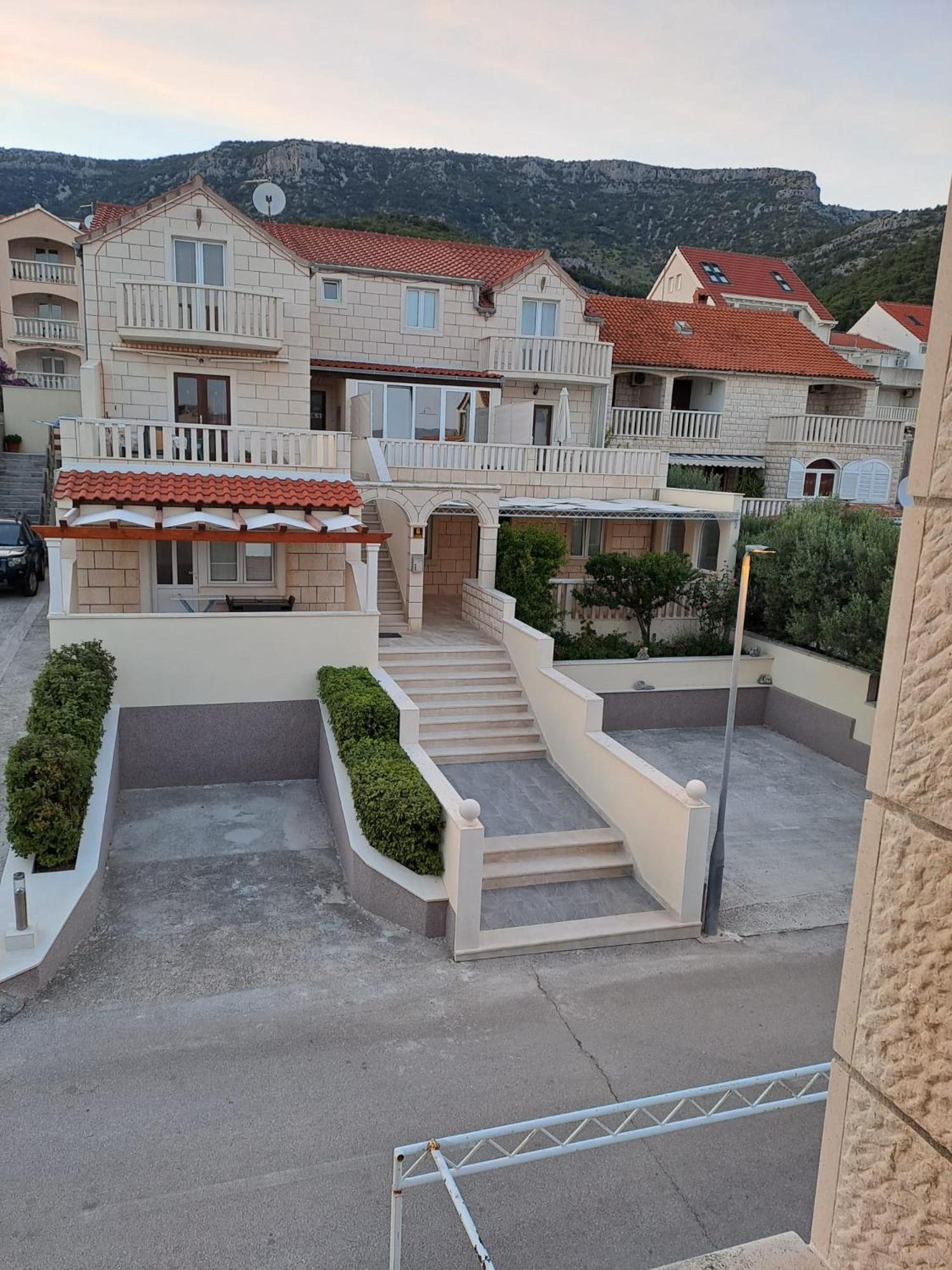Sea View Room Bol Exterior photo